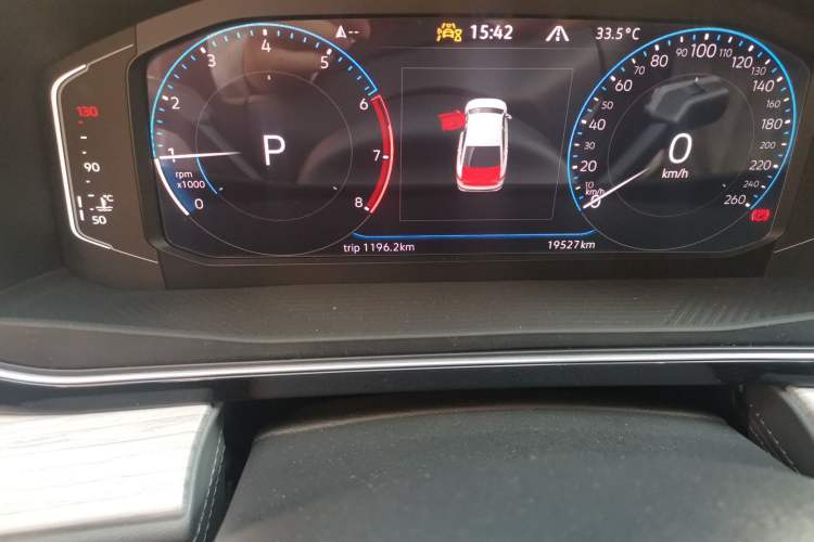 Used Volkswagen Sagitar 2024 300TSI DSG Excellence Edition Odometer Close Up