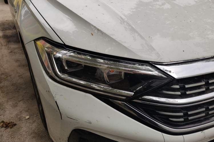 Used Volkswagen Sagitar 2024 300TSI DSG Excellence Edition Right Front Headlight