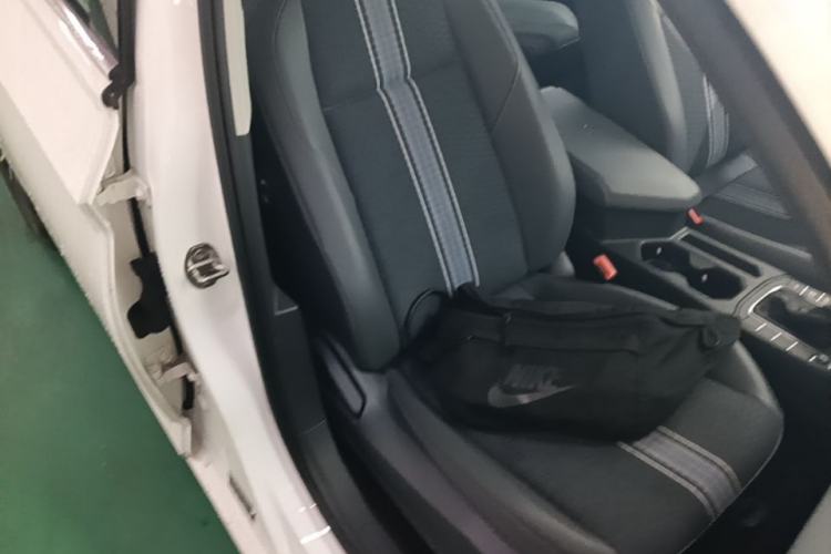 Used Volkswagen Sagitar 2024 200TSI DSG Flyover Edition Right Front Seat