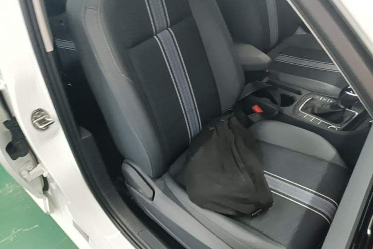 Used Volkswagen Sagitar 2024 200TSI DSG Flyover Edition Right Front Seat