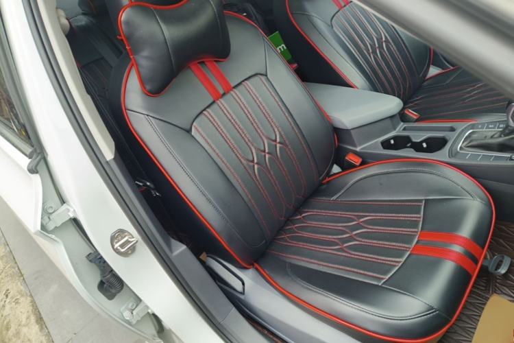 Used Volkswagen Sagitar 2024 200TSI DSG Flyover Edition Right Front Seat