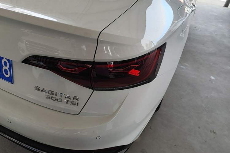 Used Volkswagen Sagitar 2024 300TSI DSG Excellence Edition Right Rear Taillight