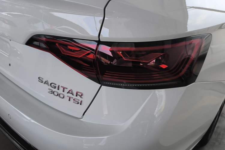 Used Volkswagen Sagitar 2024 300TSI DSG Excellence Edition Right Rear Taillight