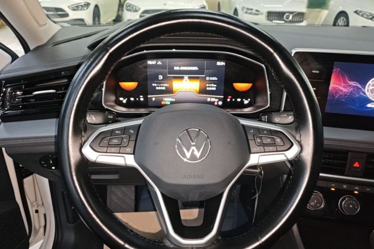 Used Volkswagen Sagitar 2024 200TSI DSG Flyover Edition Steering Wheel