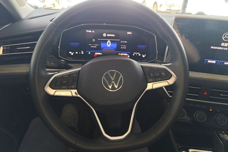Used Volkswagen Sagitar 2024 300TSI DSG Excellence Edition Steering Wheel