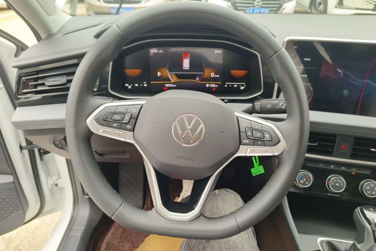 Used Volkswagen Sagitar 2024 200TSI DSG Flyover Edition Steering Wheel