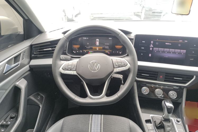 Used Volkswagen Sagitar 2024 200TSI DSG Flyover Edition Steering Wheel
