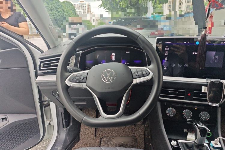 Used Volkswagen Sagitar 2024 300TSI DSG Excellence Edition Steering Wheel