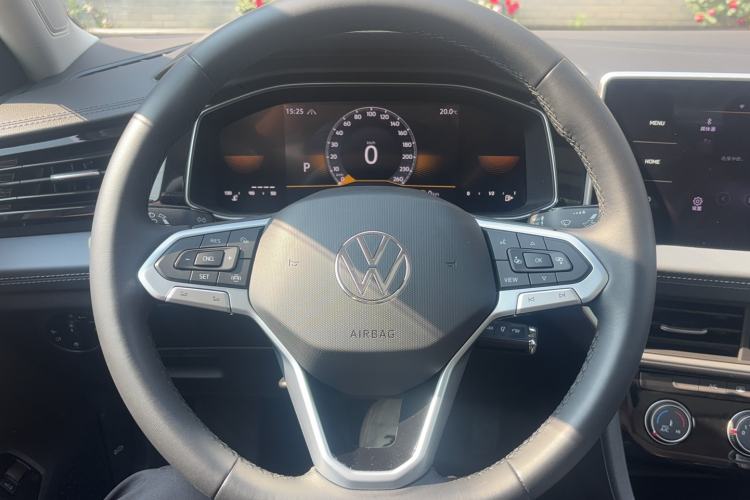Used Volkswagen Sagitar 2024 200TSI DSG Flyover Edition Steering Wheel
