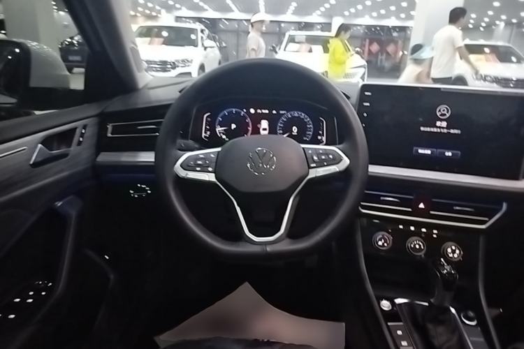 Used Volkswagen Sagitar 2024 300TSI DSG Excellence Edition Steering Wheel