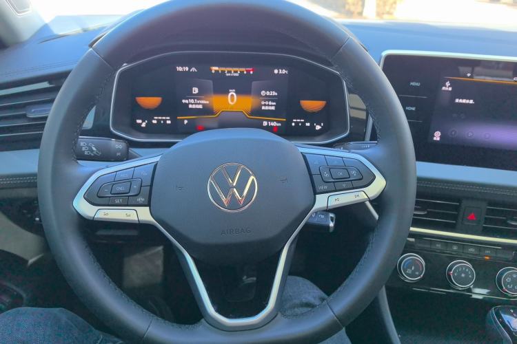 Used Volkswagen Sagitar 2024 200TSI DSG Flyover Edition Steering Wheel