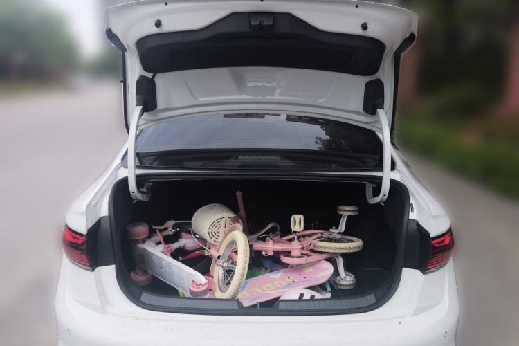 Used Volkswagen Sagitar 2024 300TSI DSG Excellence Edition Trunk