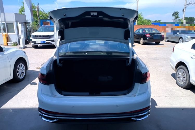 Used Volkswagen Sagitar 2024 300TSI DSG Excellence Edition Trunk