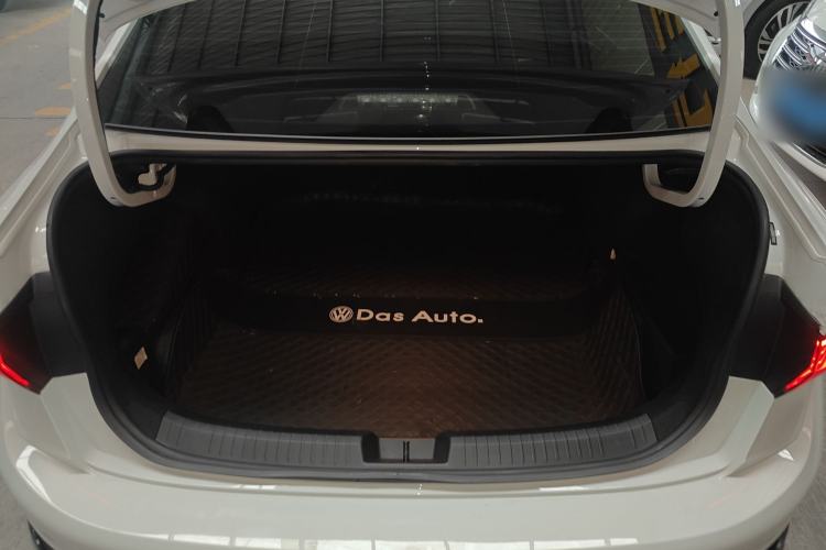 Used Volkswagen Sagitar 2024 300TSI DSG Excellence Edition Trunk