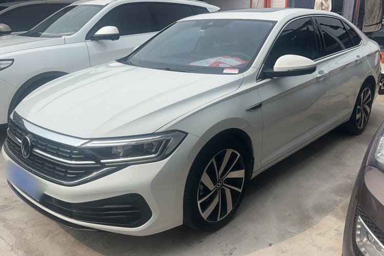 Volkswagen Sagitar 2024 300TSI DSG Excellence Edition - Beyond