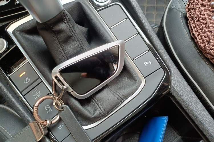 Used Volkswagen Sagitar 2024 300TSI DSG Excellence Edition Vehicle Key