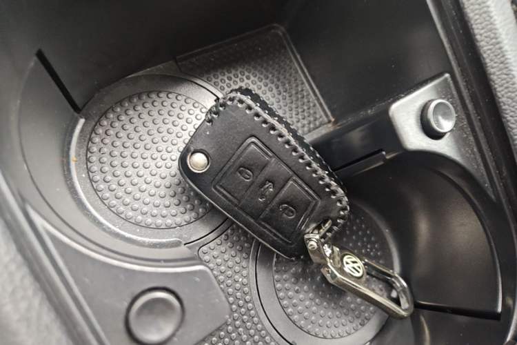 Used Volkswagen Sagitar 2024 300TSI DSG Excellence Edition Vehicle Key