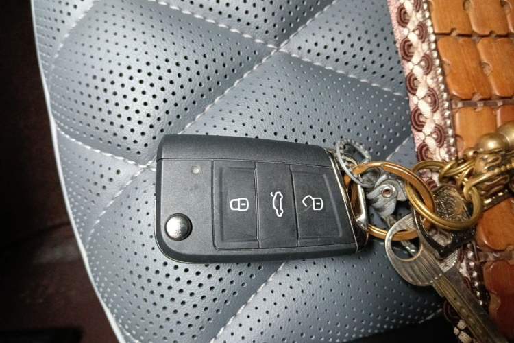 Used Volkswagen Sagitar 2024 300TSI DSG Excellence Edition Vehicle Key