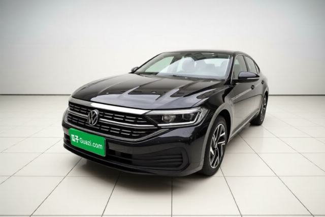 Ojetý Volkswagen Sagitar 2025 Revised Version Three 300TSI DSG Excellence Edition