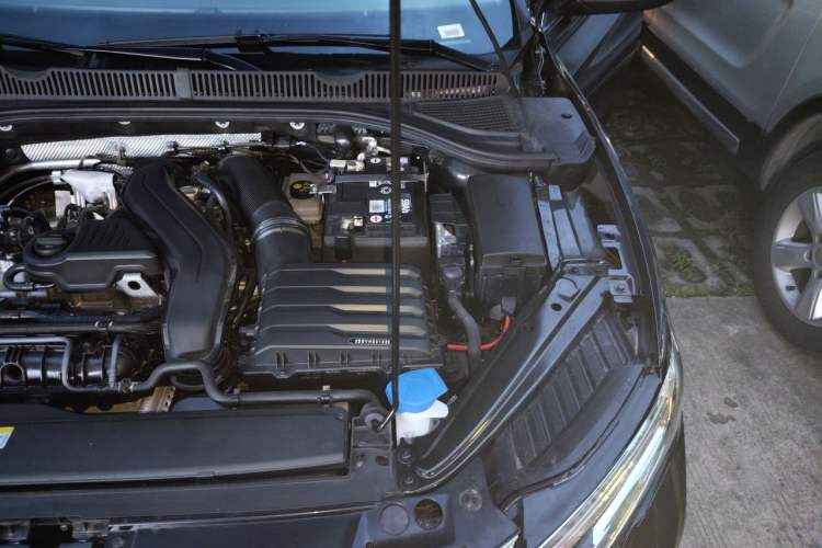 Used Volkswagen Sagitar 2025 Revised Version Three 300TSI DSG Excellence Edition Engine Bay Left