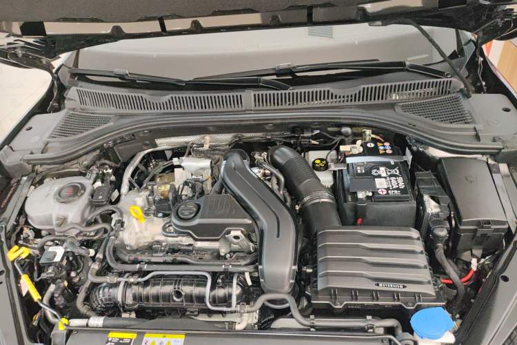 Used Volkswagen Sagitar 2025 300TSI DSG Excellence Edition Engine Bay