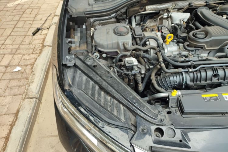 Used Volkswagen Sagitar 2025 300TSI DSG Excellence Edition Engine Bay Right
