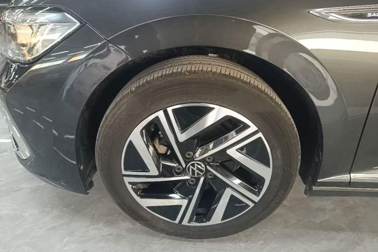 Used Volkswagen Sagitar 2025 300TSI DSG Excellence Edition Exterior 4