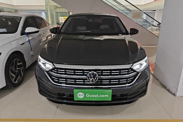 Used Volkswagen Sagitar 2025 Revised Version 2 300TSI DSG Excellence Edition Front