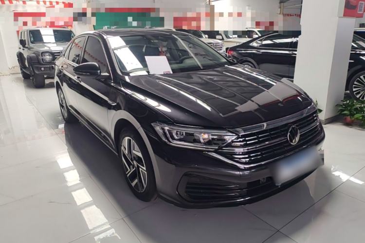 Used Volkswagen Sagitar 2025 300TSI DSG Excellence Edition Front Right 45 Deg