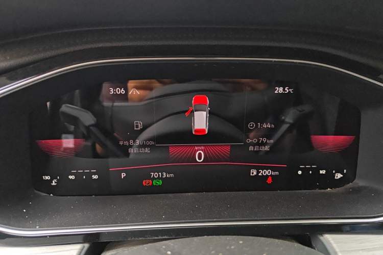 Used Volkswagen Sagitar 2025 300TSI DSG Excellence Edition Instrument Cluster