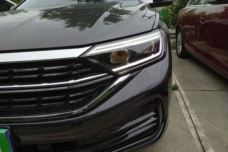 Used Volkswagen Sagitar 2025 Revised Version 2 300TSI DSG Excellence Edition Left Front Headlight