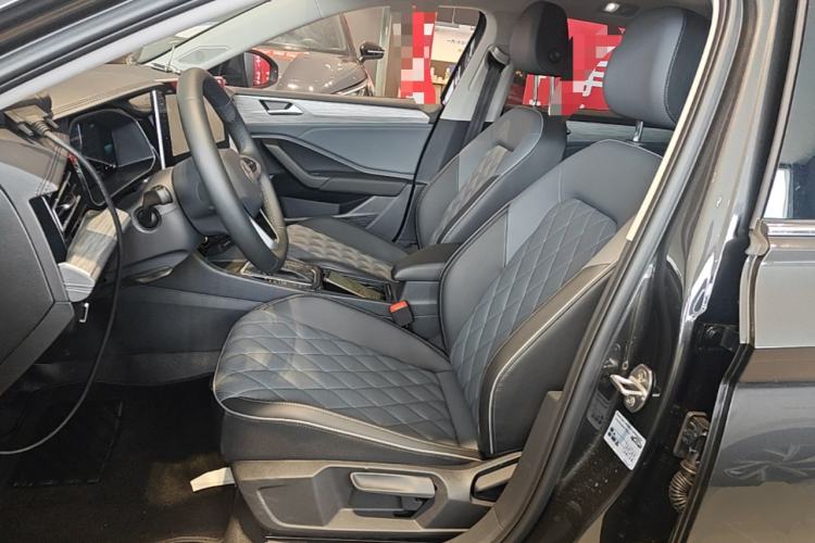 Used Volkswagen Sagitar 2025 Revised Version Three 300TSI DSG Excellence Edition Left Front Seat