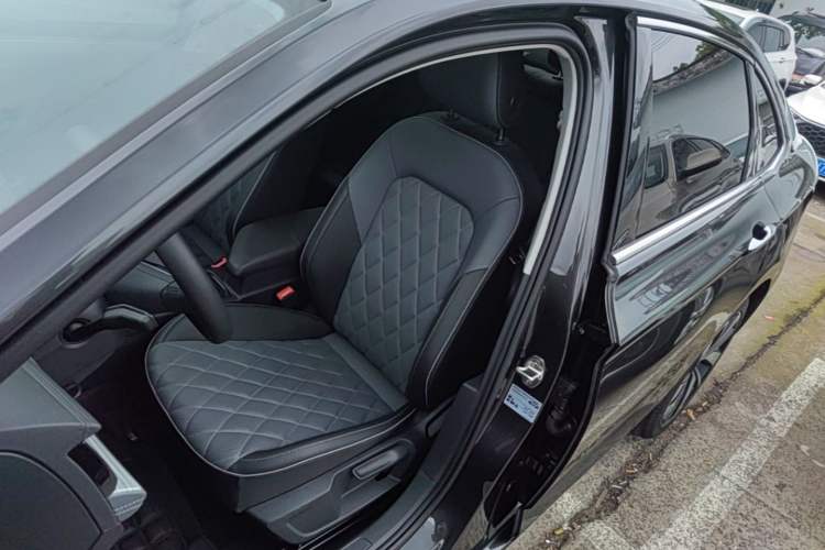 Used Volkswagen Sagitar 2025 Revised Version 2 300TSI DSG Excellence Edition Left Front Seat