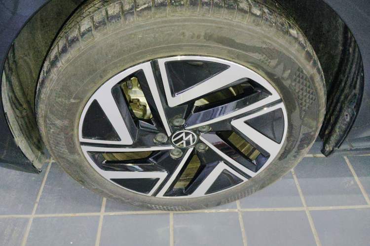 Used Volkswagen Sagitar 2025 Revised Version Three 300TSI DSG Excellence Edition Left Front Wheel Hub