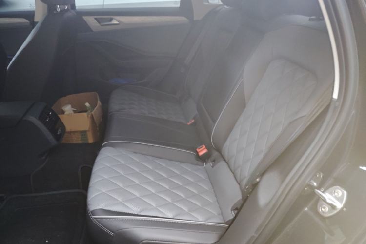 Used Volkswagen Sagitar 2025 Revised Version Three 300TSI DSG Excellence Edition Left Rear Seat