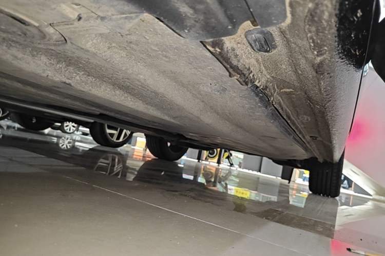 Used Volkswagen Sagitar 2025 Revised Version 2 300TSI DSG Excellence Edition Left Side Sill