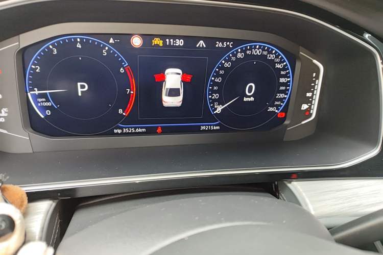Used Volkswagen Sagitar 2025 300TSI DSG Excellence Edition Odometer Close Up