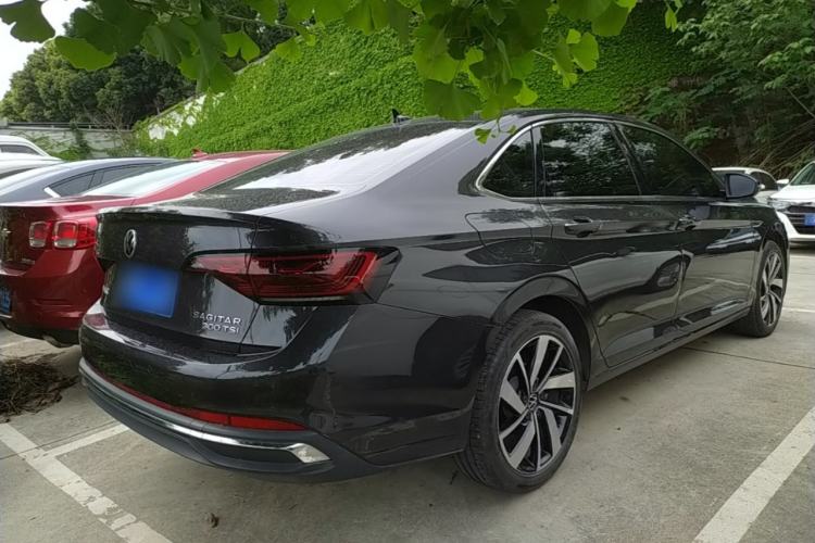 Used Volkswagen Sagitar 2025 Revised Version 2 300TSI DSG Excellence Edition Rear Right 45 Deg