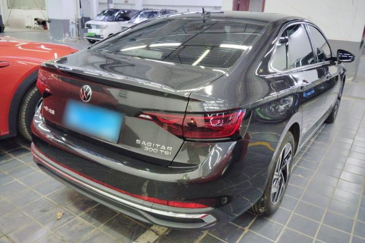 Used Volkswagen Sagitar 2025 Revised Version Three 300TSI DSG Excellence Edition Rear Right 45 Deg