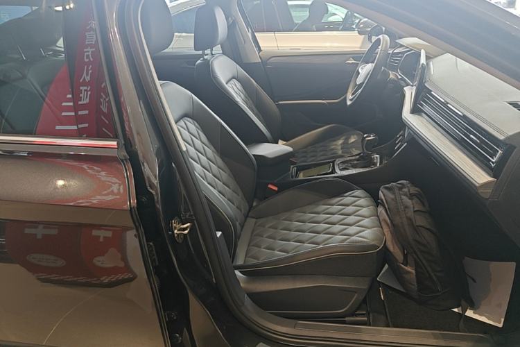 Used Volkswagen Sagitar 2025 Revised Version Three 300TSI DSG Excellence Edition Right Front Seat