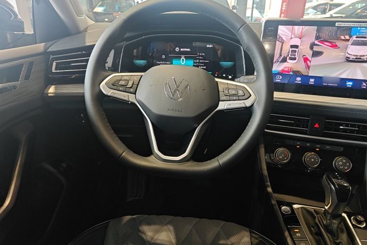 Used Volkswagen Sagitar 2025 Revised Version Three 300TSI DSG Excellence Edition Steering Wheel