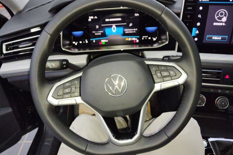 Used Volkswagen Sagitar 2025 Revised Version Three 300TSI DSG Excellence Edition Steering Wheel
