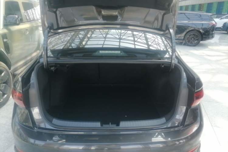 Used Volkswagen Sagitar 2025 300TSI DSG Excellence Edition Trunk