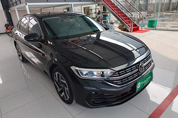 Used Volkswagen Sagitar 2025 300TSI DSG Excellence Edition Exterior 1
