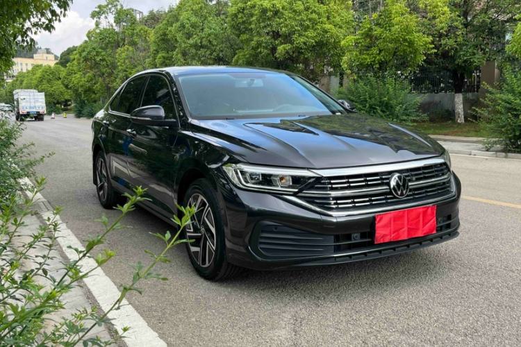 Used Volkswagen Sagitar 2025 Revised Version Three 300TSI DSG Excellence Edition Exterior 4