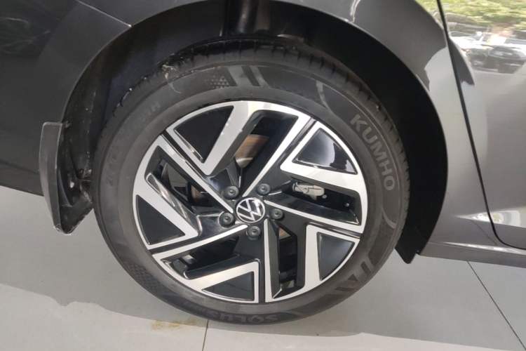 Used Volkswagen Sagitar 2025 300TSI DSG Excellence Edition Exterior 5