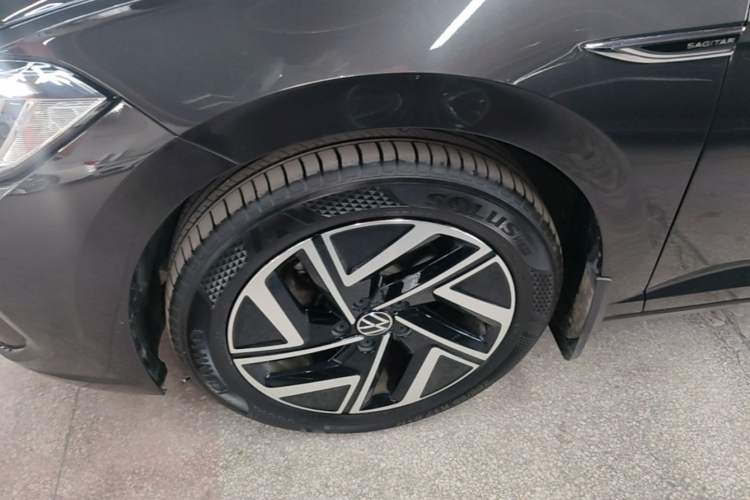 Used Volkswagen Sagitar 2025 300TSI DSG Excellence Edition Left Front Wheel Hub