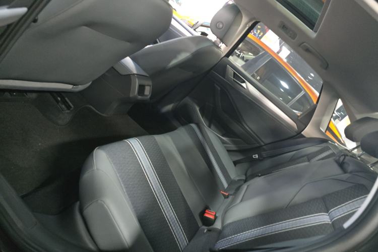 Used Volkswagen Sagitar 2025 200TSI DSG Flyover Edition Left Rear Seat