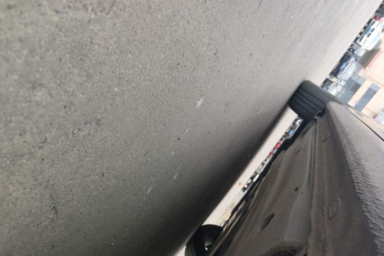 Used Volkswagen Sagitar 2025 300TSI DSG Excellence Edition Left Side Sill