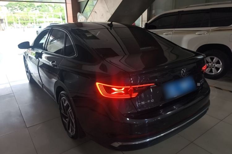 Used Volkswagen Sagitar 2025 Revised Version Three 300TSI DSG Excellence Edition Rear Left 45 Deg